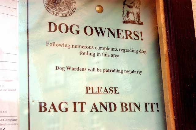 Keep our<br>streets tidy!