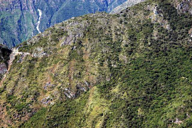 Trail to<br>Sun Gate